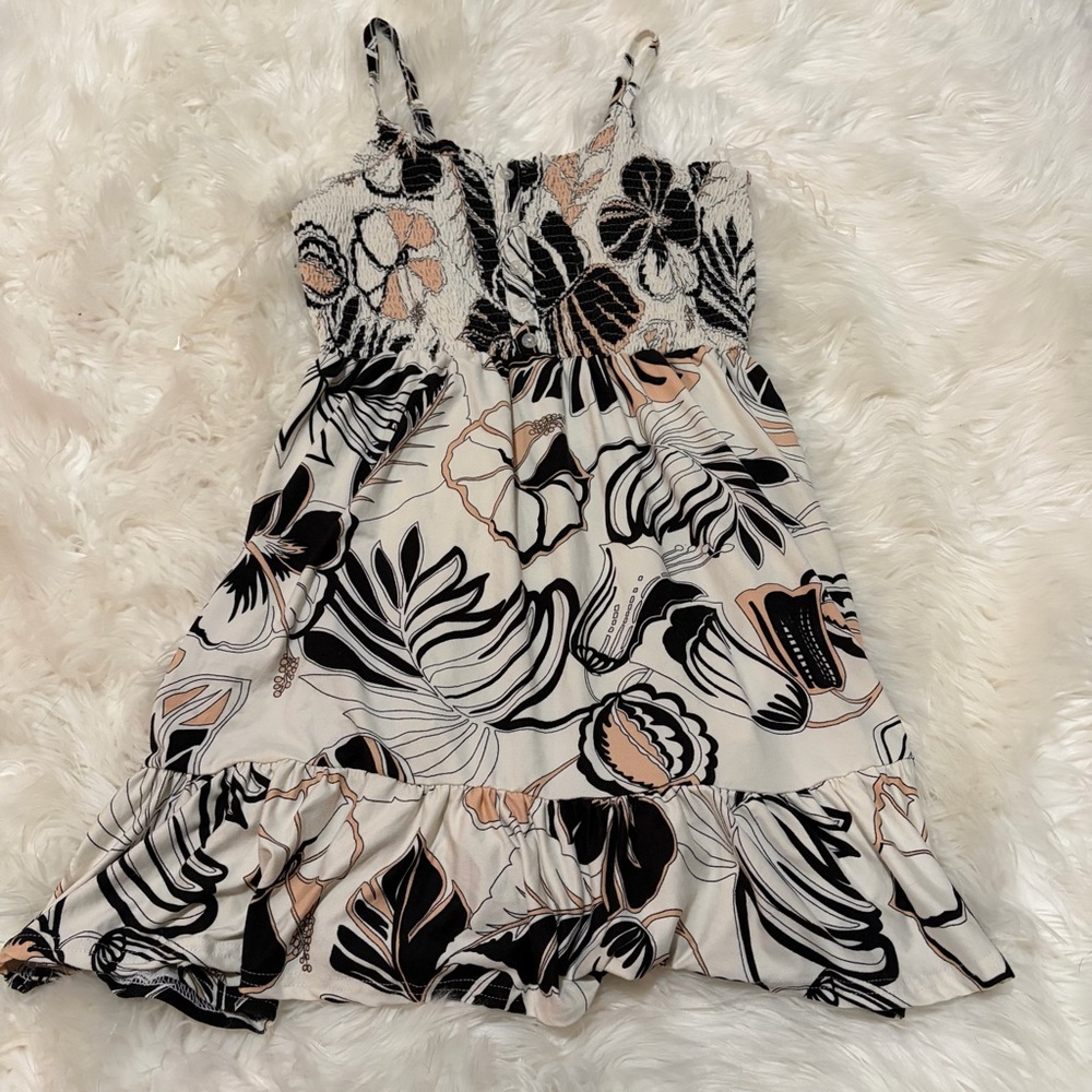 International INC Company floral dress‎ size M